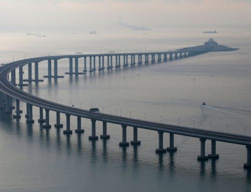 Inauguração da Maior Ponte do Mundo na China